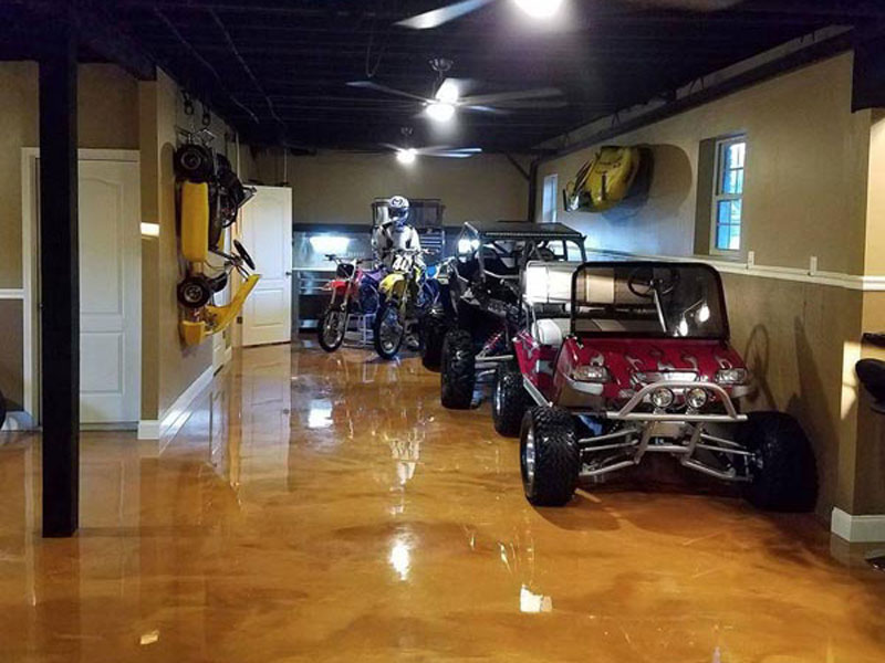 shiny floor and cars